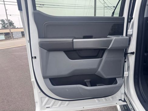 Used 2024 Ford F150 XLT image 27