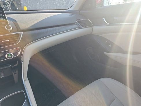 Used 2020 Honda Accord EX-L image 19