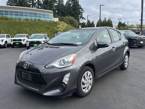 Used 2015 Toyota Prius C Two FWD image 1