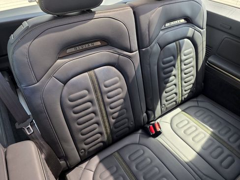 Used 2022 Rivian R1S Launch Edition AWD/4WD image 26