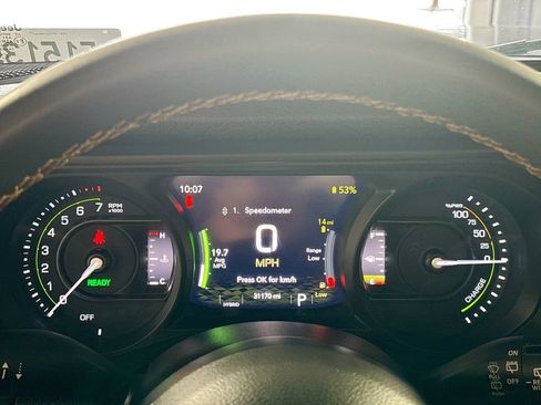 Used 2024 Jeep Wrangler Unlimited AWD/4WD image 14