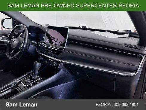 Used 2022 Jeep Compass High Altitude AWD/4WD image 29