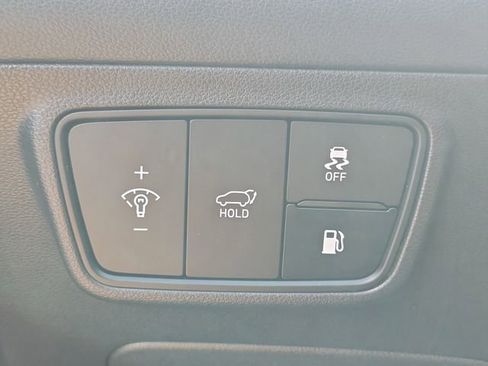 Used 2024 Hyundai Tucson Limited image 17