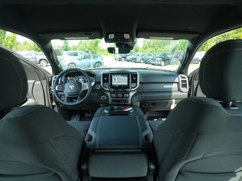 New 2026 RAM 1500 Big Horn AWD/4WD image 21