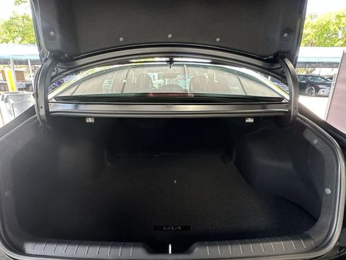 Used 2025 Kia K4 FWD image 25