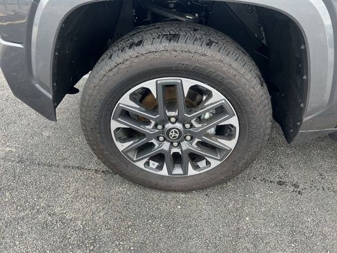 New 2025 Toyota Tundra Limited image 10