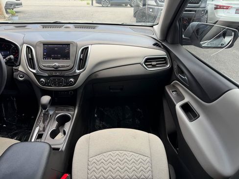 Used 2024 Chevrolet Equinox LT w/ LPO, Floor Liner Package FWD image 24