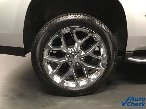 Used 2017 Cadillac Escalade Luxury image 19