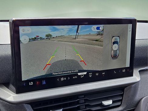 Used 2025 Ford Explorer Platinum w/ LUX Leather Package image 30