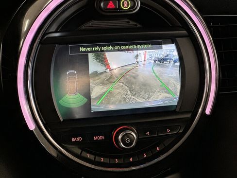 Used 2020 MINI Cooper S image 27