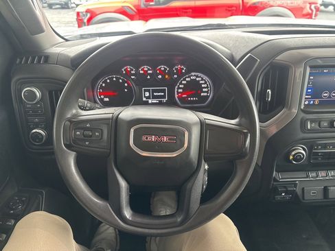 Used 2020 GMC Sierra 3500 4x4 Crew Cab w/ Fleet Convenience Package image 11