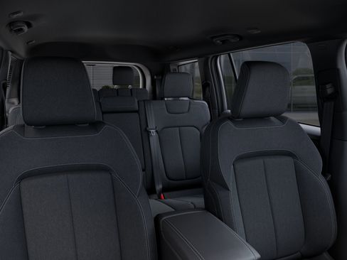 New 2025 Jeep Grand Cherokee L Laredo image 26