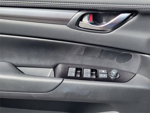 New 2025 MAZDA CX-5 AWD 2.5 S w/ Preferred Package image 11