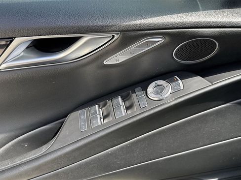 Used 2023 Genesis G80 2.5T image 41