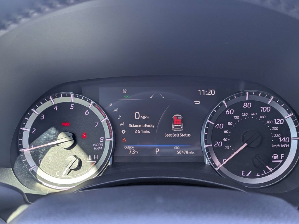Used 2023 Toyota Highlander XLE FWD image 27