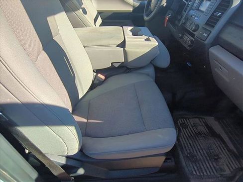 Used 2021 Ford F250 XL w/ Power Equipment Group image 20