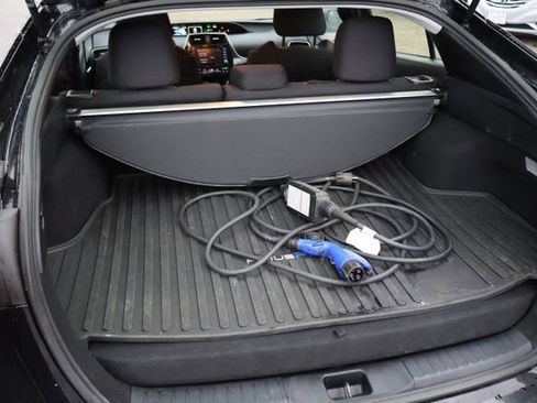 Used 2020 Toyota Prius Prime LE image 14