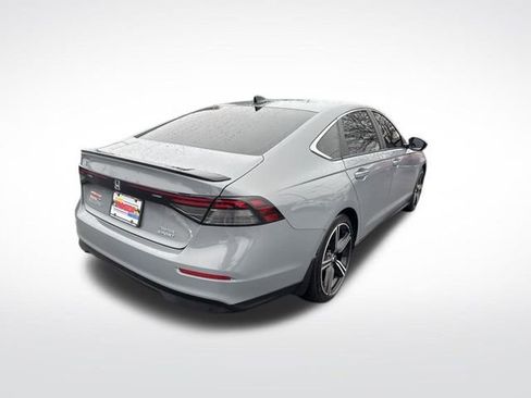 Used 2023 Honda Accord Sport image 5