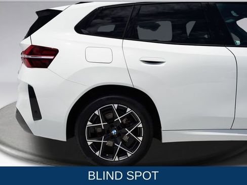 Used 2025 BMW X3 xDrive30i image 9
