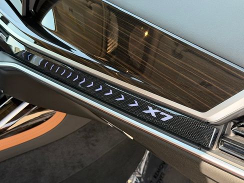 Certified 2024 BMW X7 xDrive40i AWD/4WD image 45