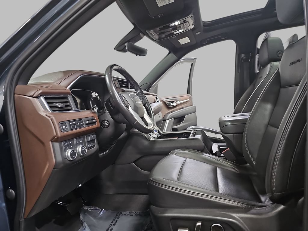 Certified 2021 GMC Yukon Denali w/ Denali Ultimate Package AWD/4WD image 22