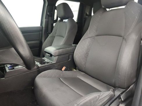 Used 2024 Toyota Tacoma SR image 13
