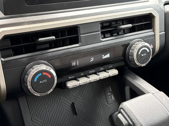 Used 2024 Toyota Tacoma TRD Off-Road AWD/4WD image 24