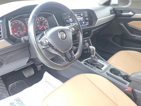 Used 2019 Volkswagen Jetta SE FWD image 23