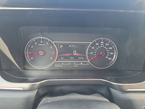 Used 2022 Kia Sorento S FWD image 19