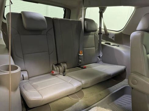 Used 2016 Chevrolet Suburban LTZ AWD/4WD image 19