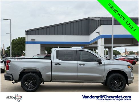 New 2026 Chevrolet Silverado 1500 Custom AWD/4WD image 4