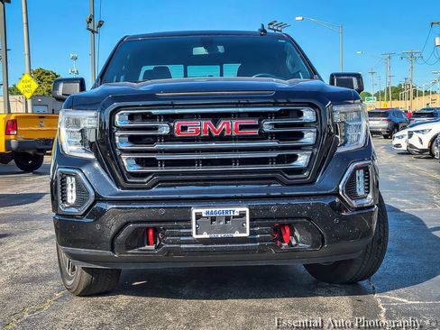 Certified 2020 GMC Sierra 1500 AT4 w/ AT4 Premium Package AWD/4WD image 4