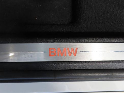 Used 2024 BMW X5 sDrive40i w/ Premium Package RWD image 35
