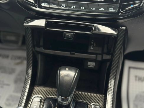 Used 2017 Honda Accord Touring image 22