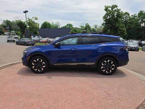 Used 2023 Kia Sportage X-Line w/ X-Line Premium Package AWD/4WD image 2