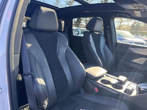 Used 2023 Acura MDX A-Spec image 15