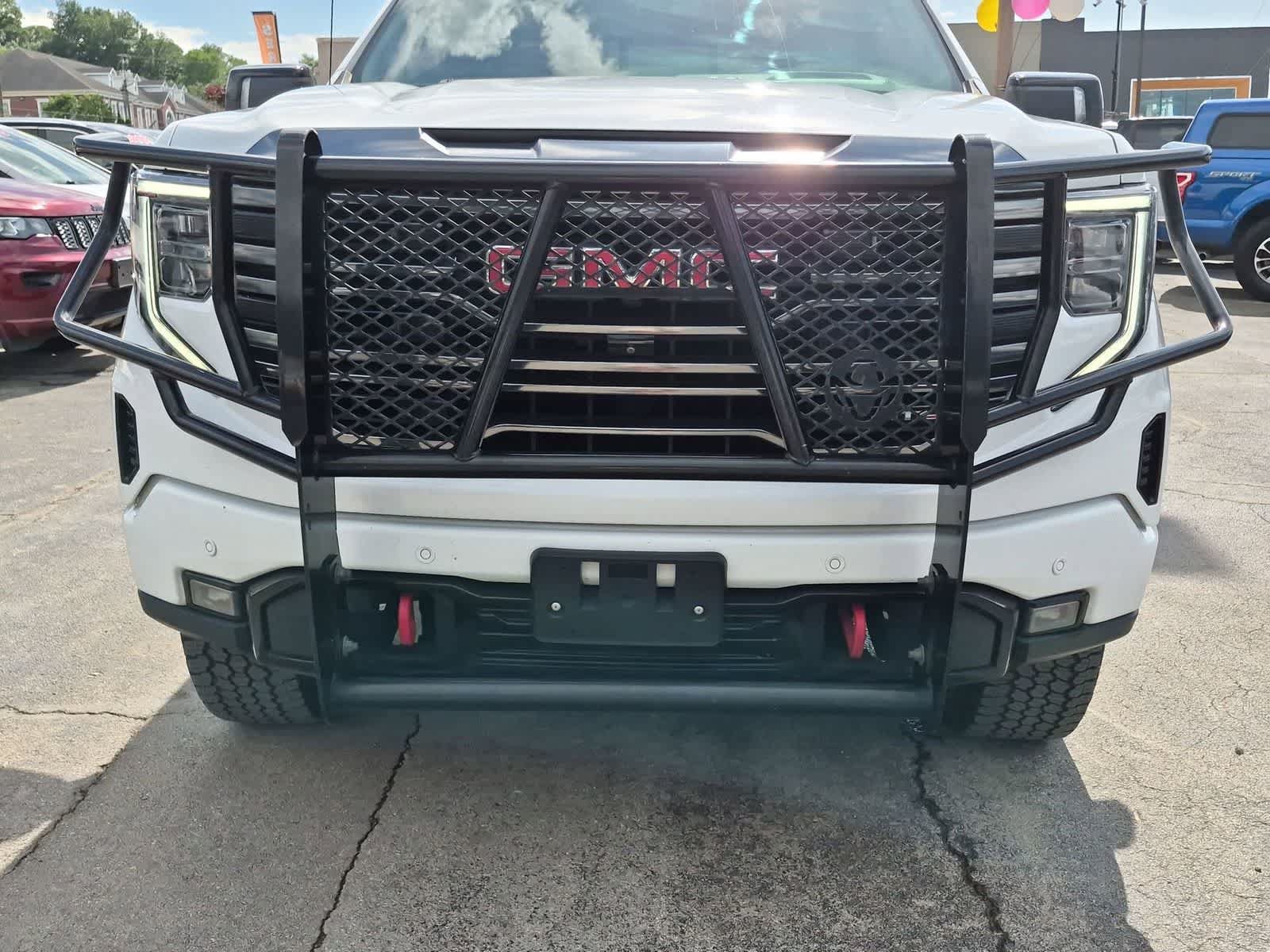 Used 2023 GMC Sierra 1500 AT4 w/ Technology Package AWD/4WD image 37
