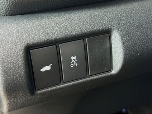 New 2025 Honda Pilot Touring image 9