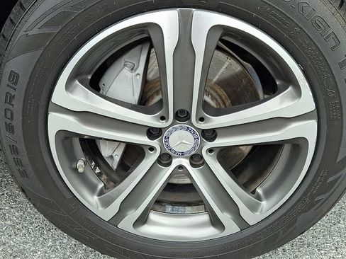 Used 2016 Mercedes-Benz GLC 300 4MATIC image 8
