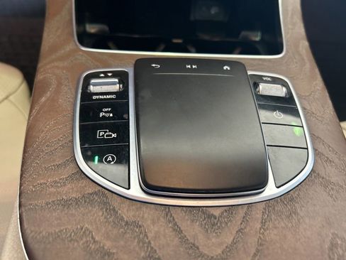 Used 2022 Mercedes-Benz E 350 4MATIC Sedan image 52