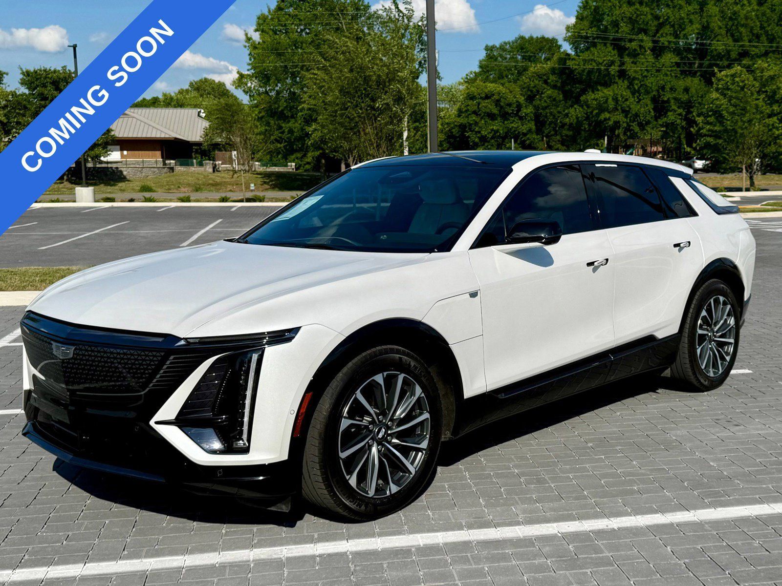 Used 2024 Cadillac Lyriq Sport w/ LPO, Floor Liner Package AWD/4WD image 1