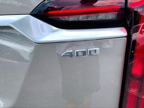 Used 2023 Cadillac XT6 Premium Luxury FWD image 10