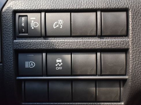 Certified 2024 Toyota Tacoma SR5 image 15