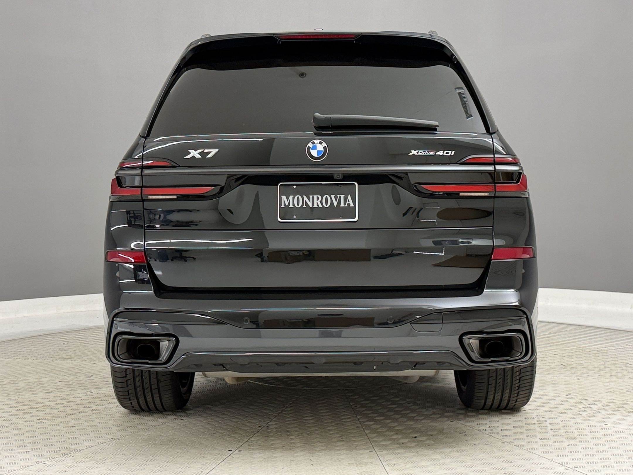 Certified 2024 BMW X7 xDrive40i w/ M Sport Package AWD/4WD image 10