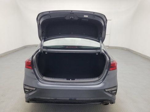 Used 2020 Kia Forte LXS image 29