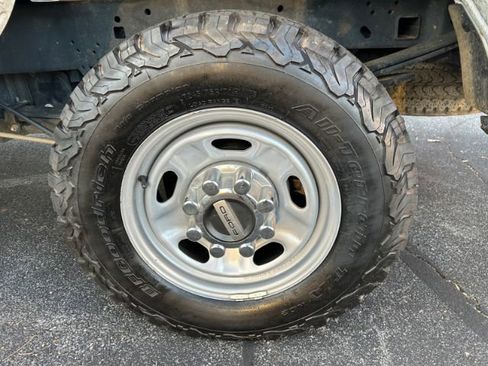 Used 2022 Ford F250 XL w/ Power Equipment Group image 37