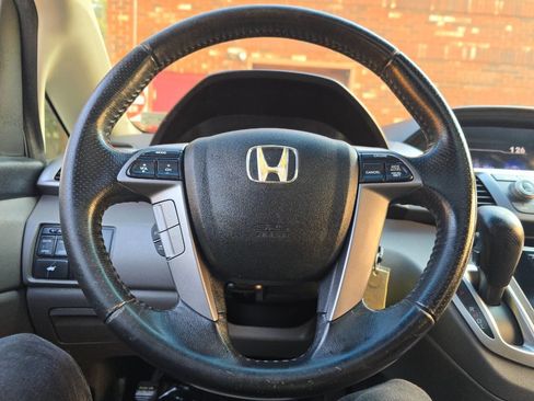 Used 2011 Honda Odyssey EX-L image 30