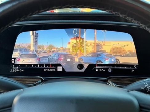 Used 2021 Cadillac Escalade Premium Luxury image 19