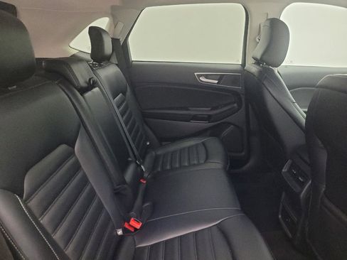 Used 2024 Ford Edge SEL image 19