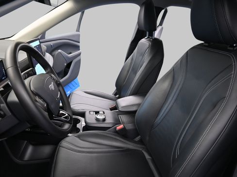 Used 2023 Ford Mustang Mach-E Premium RWD image 23